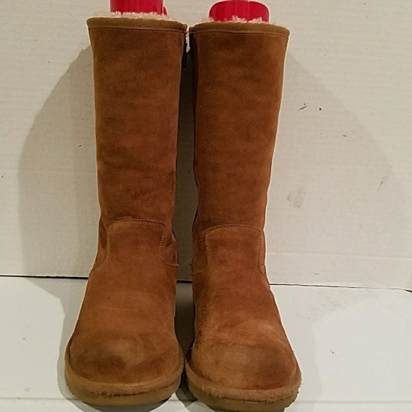 LADIES UGG TALL SUEDE BOOTS (sz 5) - Picture 3 of 6